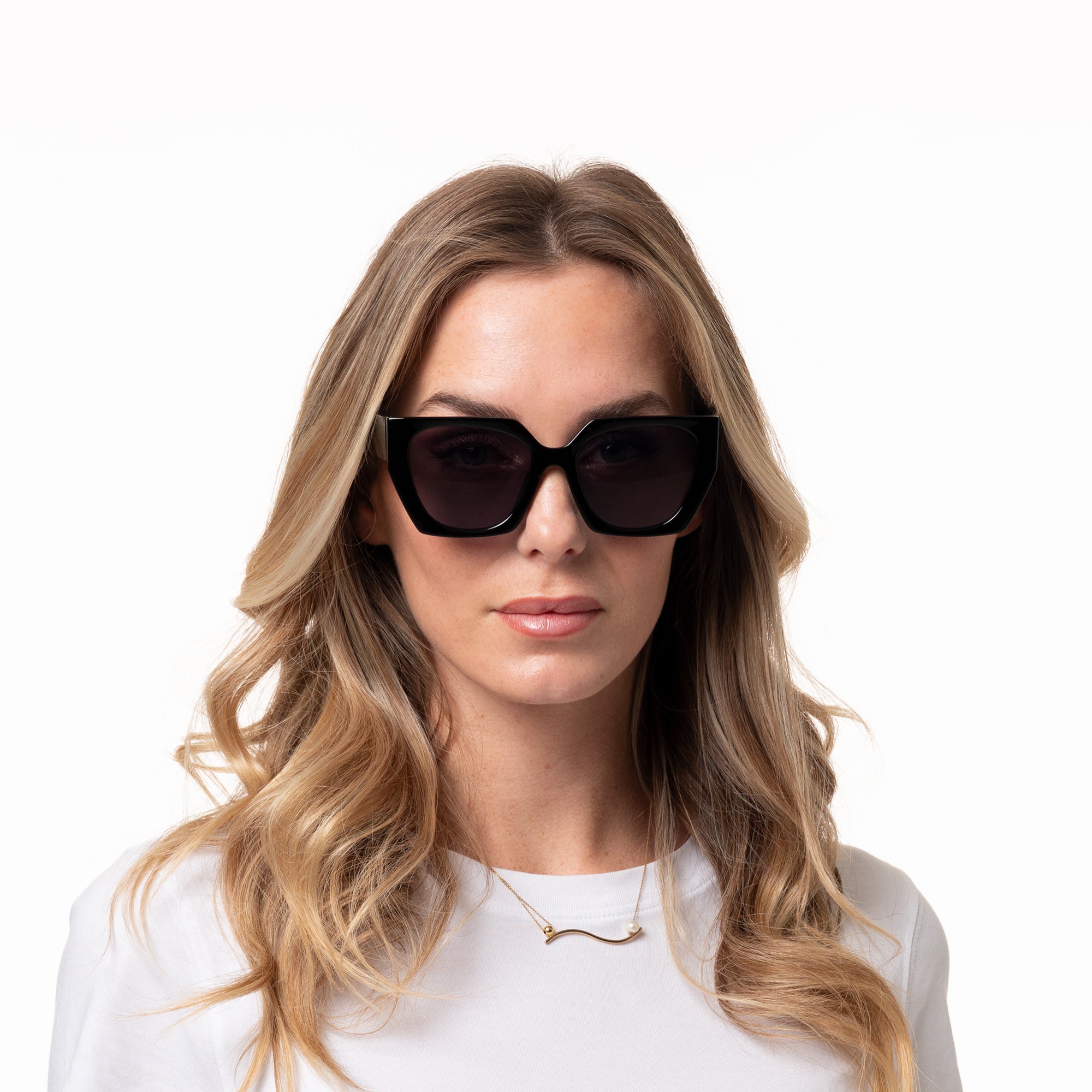 S-SACHA solid black Sunglasses NEW SS25