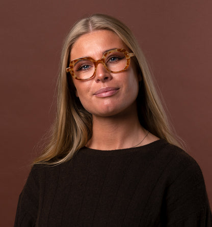 AUDREY Turtle Grey Reading Glasses 25% Rabatt, Få kvar i lager